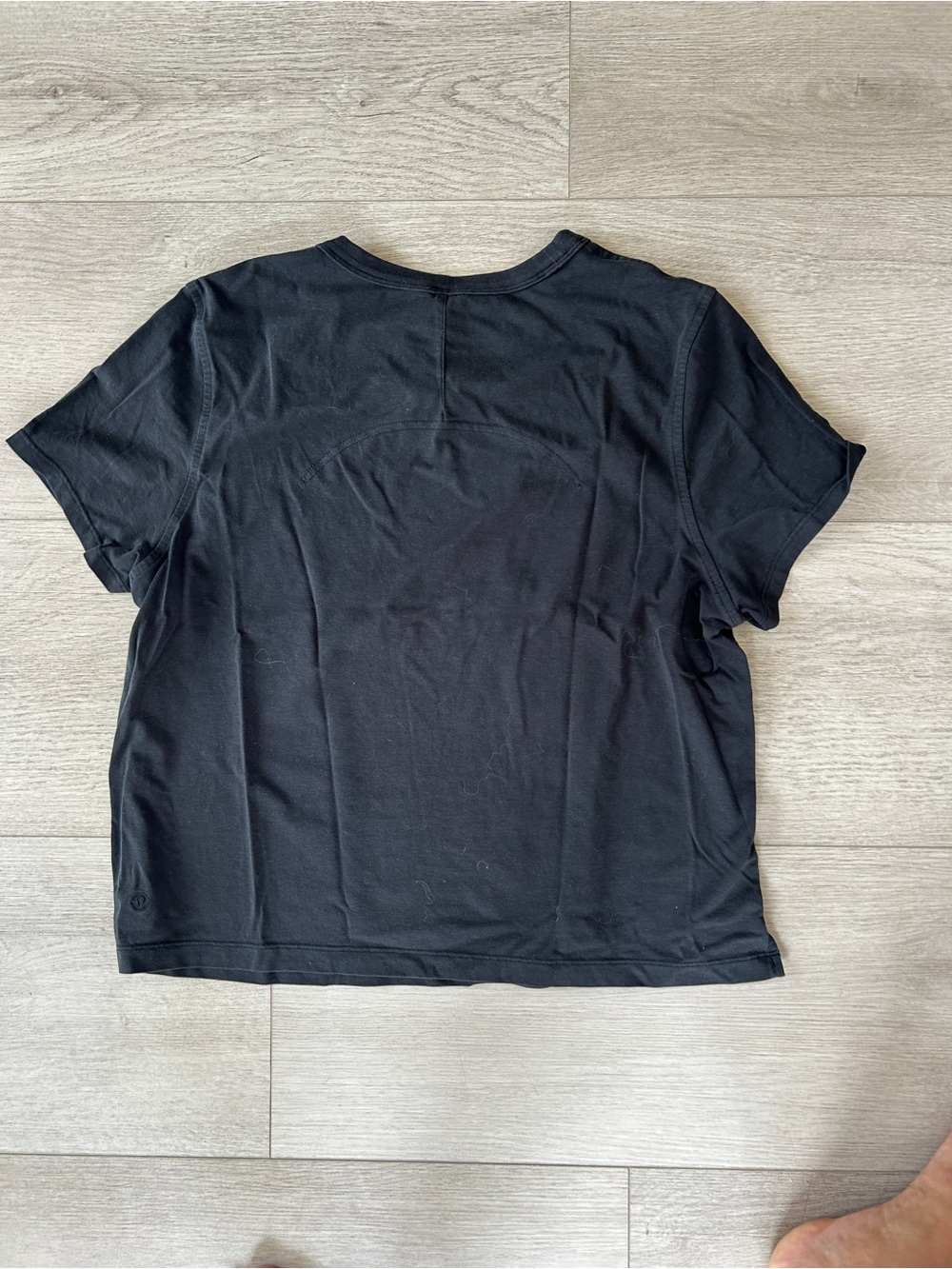 lululemon athletica Black Short Sleeve Crew Tee - Picture 3 of 3